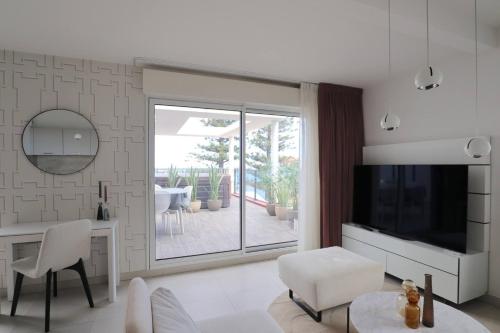 MonteCarloSeaView & Jacuzzi & Parking #29 - image 3