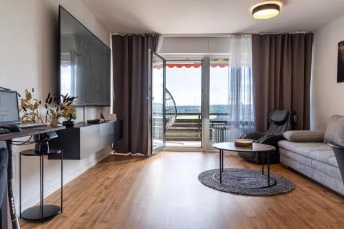 Holiday&Stay, Pool, Massagesessel, 85Zoll TV, Küche in Obertal, Deutschland