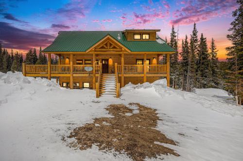 Secluded Log Cabin 10 Acres, Soaker Tub in Fairplay, USA