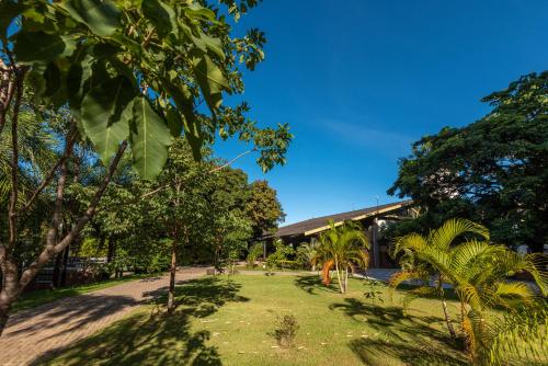 Сад, diRoma Thermas direto com o Grupo diRoma com acesso ao Acqua Park e Café da manhã (diRoma Thermas direto com o Grupo diRoma com acesso ao Acqua Park e Cafe da manha) in Калдас-Новас