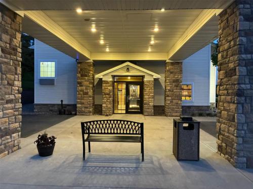A szálláshely kívülről, SureStay by Best Western Salem in Salem (IN)