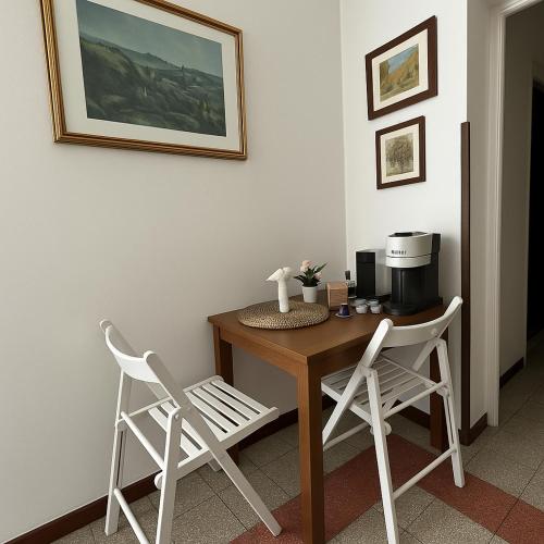 Historic Apartment Via dei Coronari, Piazza Navona, Rome (photo 6)
