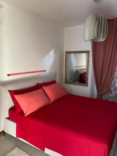 1 queen bed, 1 sofa bed