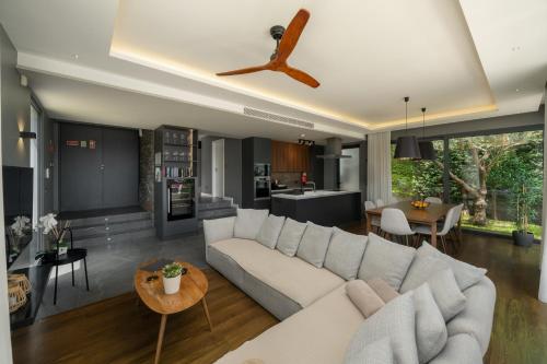 Bella Vita by OurMadeira - image 6