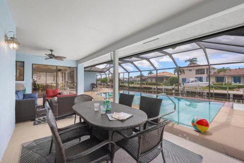 Seahorse Waterfront Pool Home - image 2