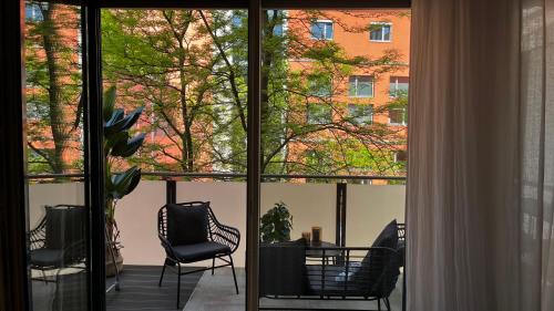 Modern & Cozy Apartment Münchner Freiheit with Balcony, Munich (photo 2)