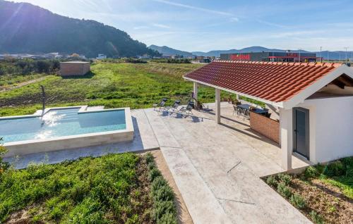 Villa Dolina apartment in 柯普新