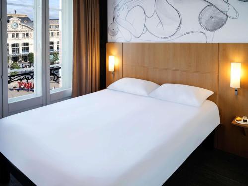 2 twin beds