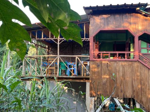 Vista exterior, Casas Salomão (Casas Salomao) in Santo António