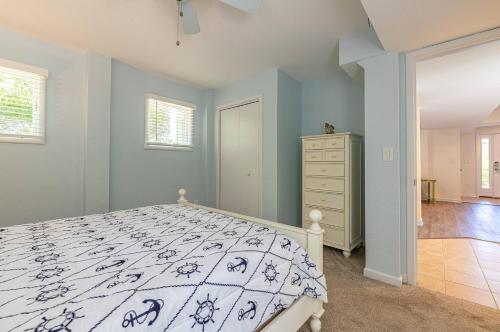 Shore-ly Blessed - Corolla Whalehead 900 Ft to Beach Pool Hot Tub Ocean Views Pets OK Dog Run Area - image 5