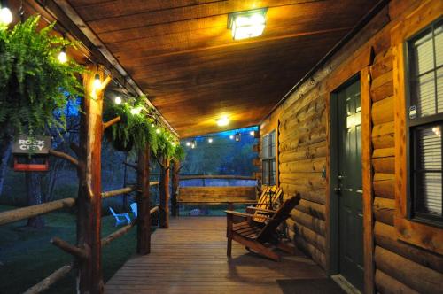 Martin Springs Cabin in Monteagle (TN)