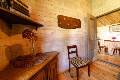 Sleeps 6