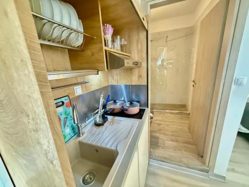 TRAVELLERS CORFU TOWN Luxury Suites, Studios & Apartments 3