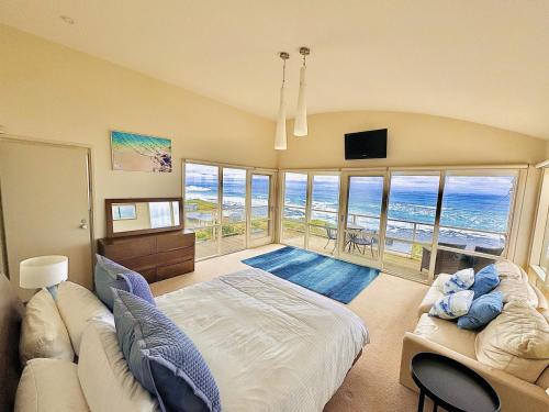 PANORAMA VIEWS - spectacular ocean views, Marengo
