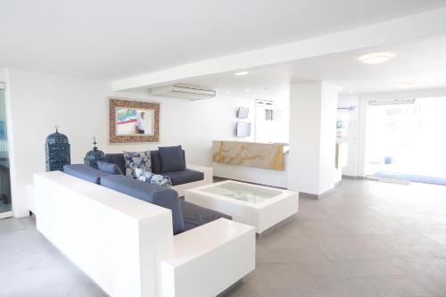 Two-Bedroom Apartment image 5