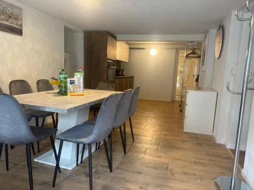 Ferienwohnung Winterzeit EG - Interlaken Thun Spiez Kandersteg in Wimmis, Schweiz
