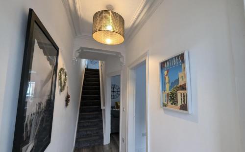 The road to Wigan Pier in Winstanley