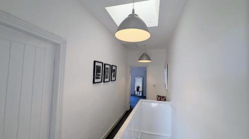 The road to Wigan Pier in Winstanley