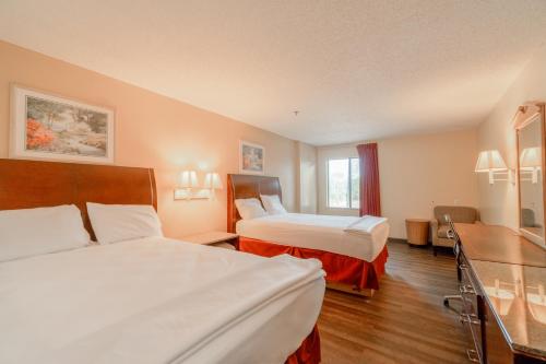 Capital O Fairway Inn - Baytown La Porte TX