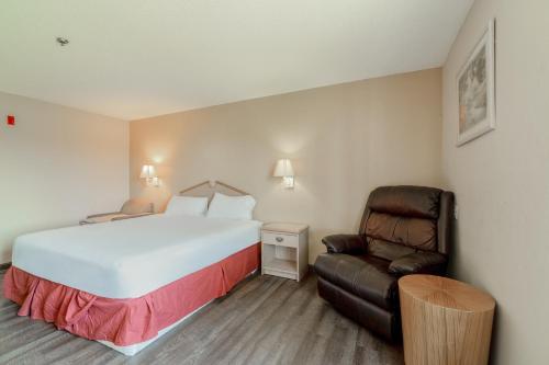 Fairway Inn La Porte - image 14