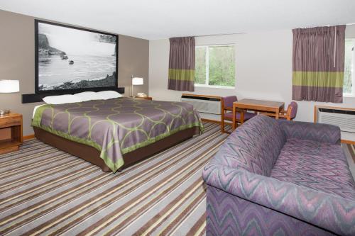 Super 8 by Wyndham Watseka - image 3