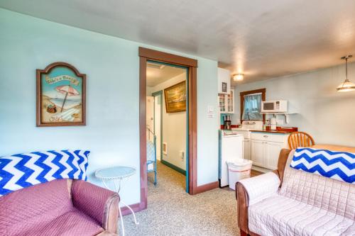 Hidden Villa Cottages – Cannon Beach, OR