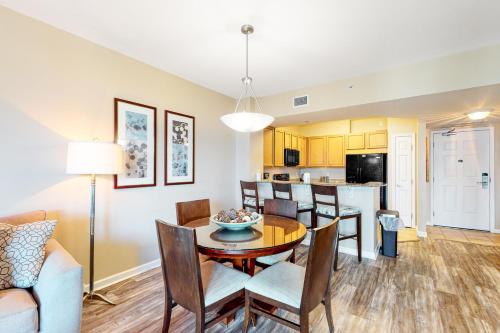 Palms of Destin 1307 near The Back Porch