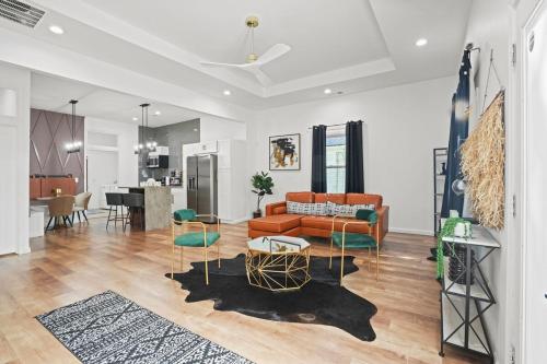 The Black Bungalow-Mins to Mercedes Benz Stadium in Collier Heights