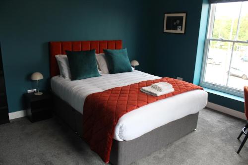 The Royal Alfred - Opposite Central Train Station Hotel de charme Upholland Railway Station