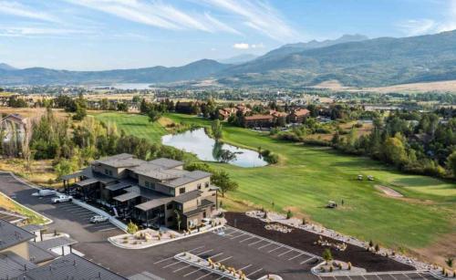 New Scenic Garden of Eden Golf View - image 5