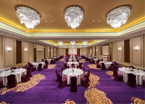 唐山新华联铂尔曼大酒店  唐山新华联铂尔曼大酒店