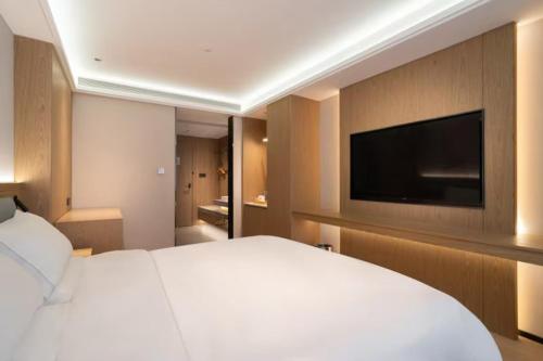 Shanghai Qiyu Hotel, The Bund Yuyuan Branch, Шанхай (фото 11)