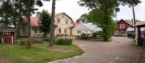 Kartano Hostel