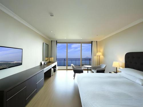 Jeju Booyoung Hotel in Jungmun