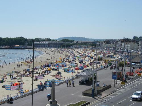 Weymouth Beach B&B - Adult Only - main image