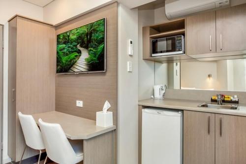 Manly Paradise Motel and Apartments in Manly