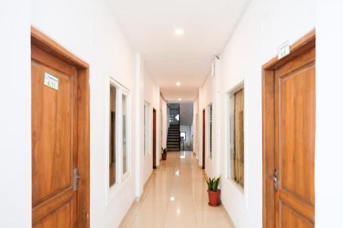 Photo - RedDoorz near Taman Rekreasi Selecta