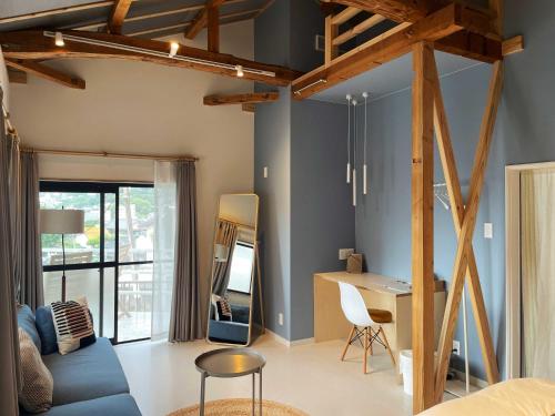 Coranne, Sasebo