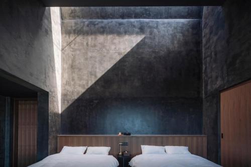 Bed, 水と風 in Kumejima