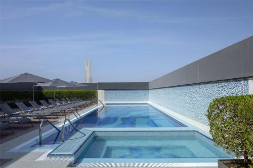 مسبح, حياة بليس الرياض السليمانية (Hyatt Place Riyadh Sulaimania) in السليمانية