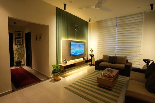 Spacious 2-BHK SkyPark One - image 12