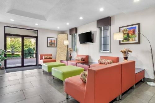 Quality Inn & Suites Greenville - Haywood Mall in Greenville, USA