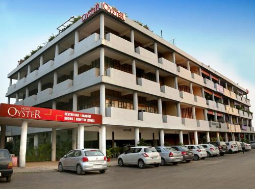 Hotel Oyster, Chandīgarh