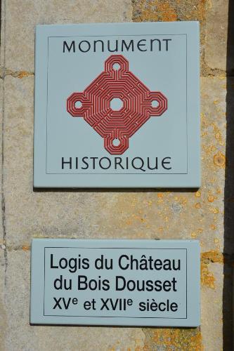 LOGIS du Château du Bois Doucet