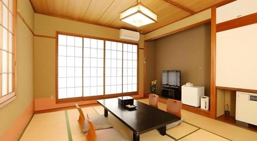 Shirako New Seaside Hotel