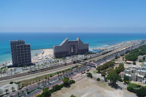 מגדל הים - בניין אלמוג, Haifa (foto 3)