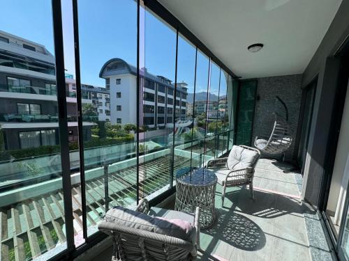 Bright Flat with Pool & Private Beach 750m to Sea, Alanya (fotografie 8)
