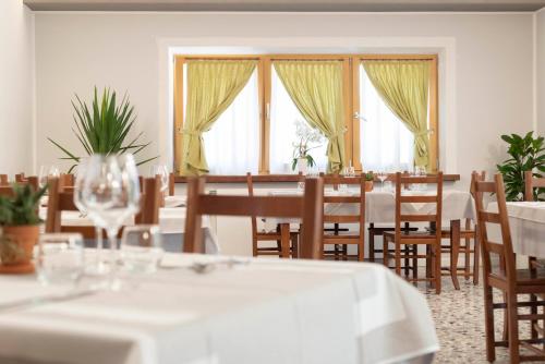 Restorāns, Ristorante e B&B IN SELLA in Verzegnis