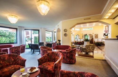 Pub/Lounge, Hotel Lido La Perla Nera in Stresa