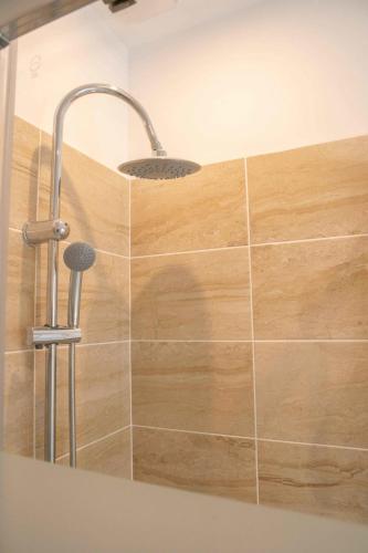 Modern air-conditioned apartment - image 10